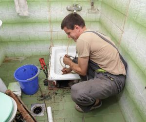 Why choose Commercial Drain Cleaning Pros for commercial drain cleaning in Glendale